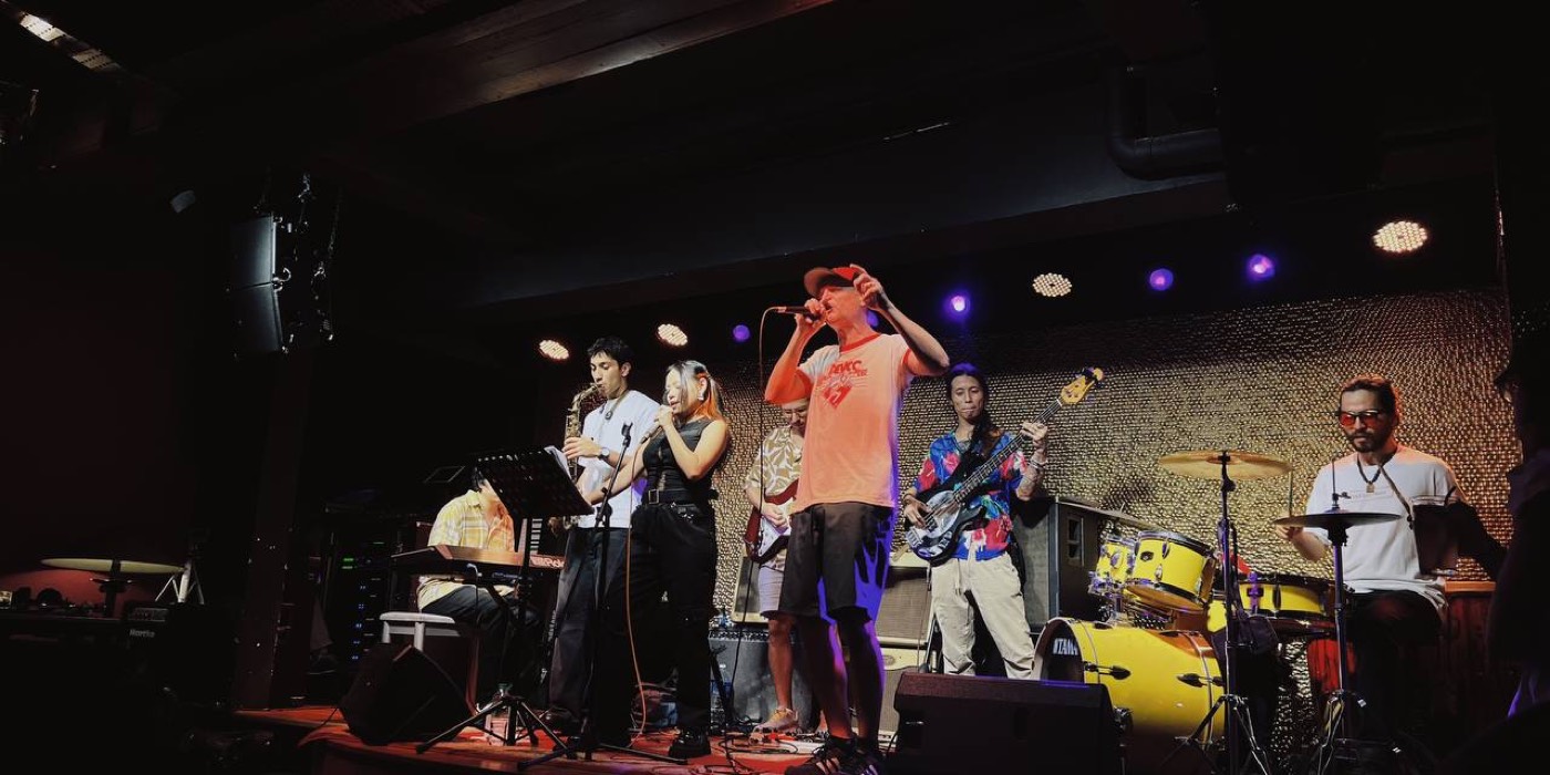 Mr.Boz Entourage @ Blu Jazz